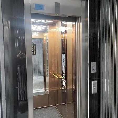 Hotel Grandroyal